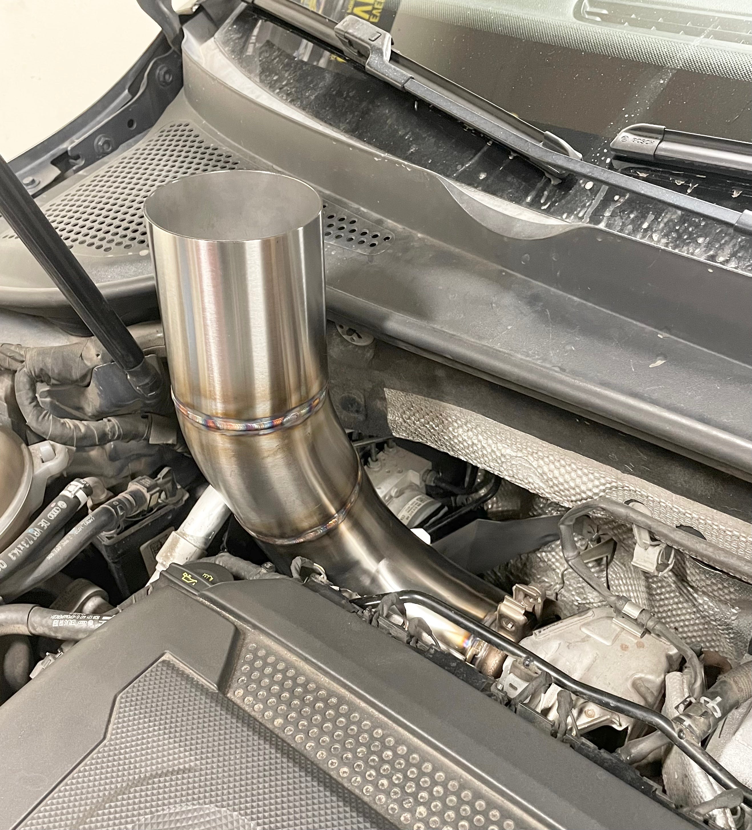 CCdesign 15-21 Audi 8V A3/S3 & Volkswagen MK7/7.5 Golf GTI/R Hood Exit Exhaust